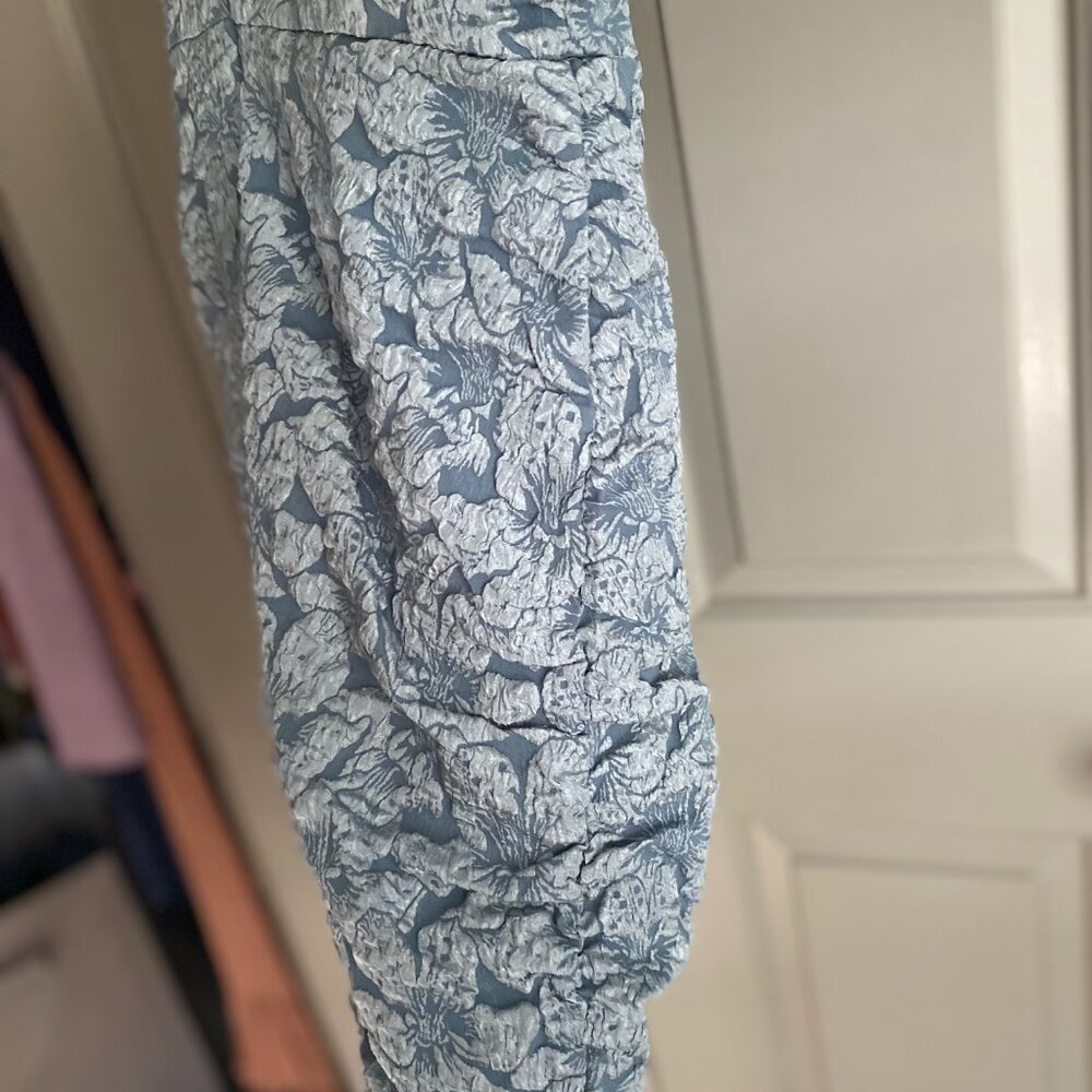 Dress Floral Dress - Picture 3 of 6